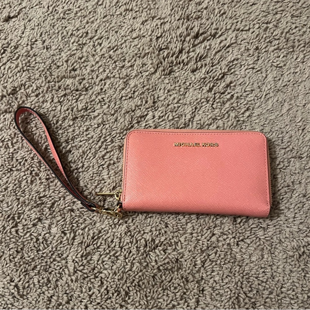 Michael Kors continental wallet